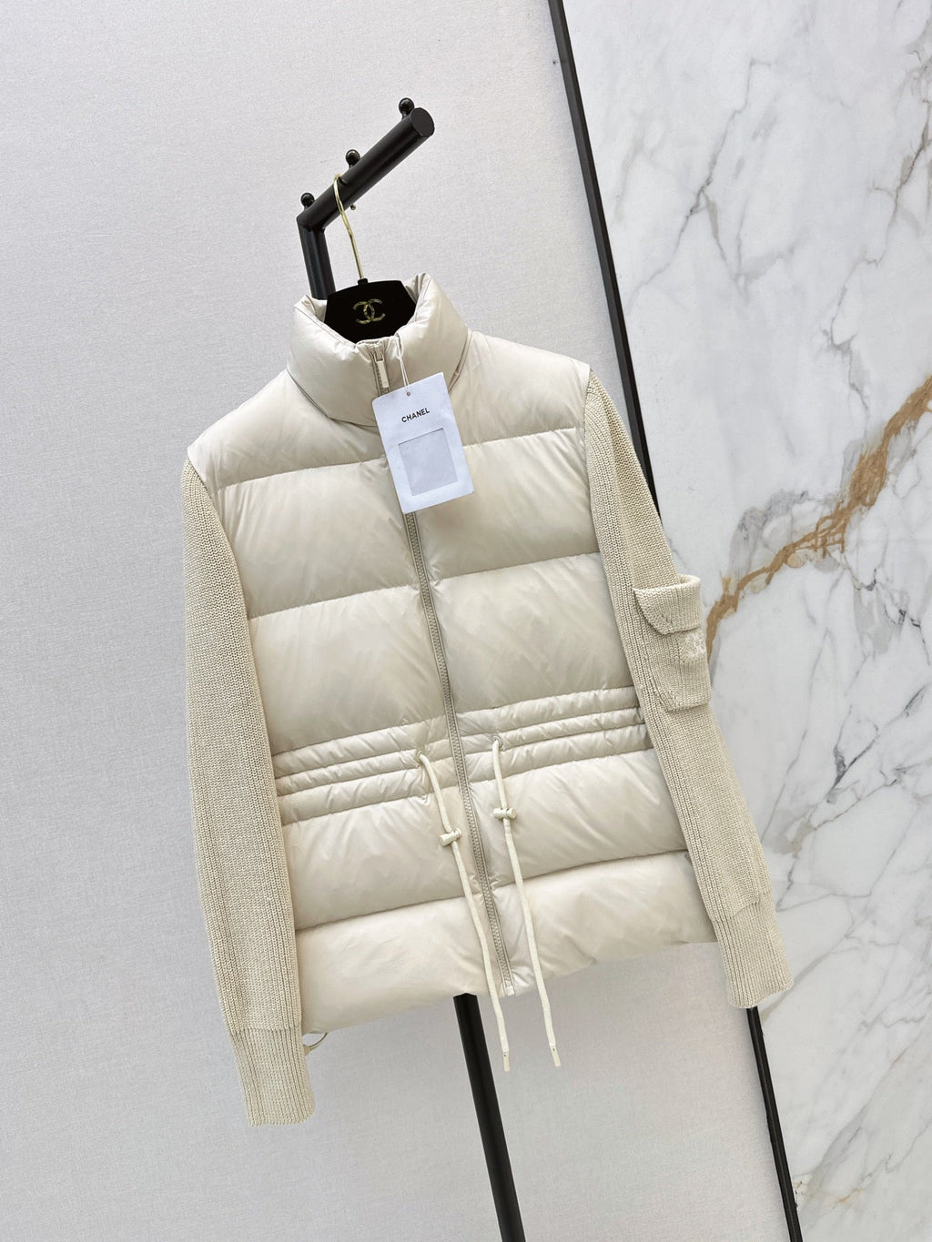 26 Fall/Winter Latest Wool Sleeve Patch Drawstring Down Jacket