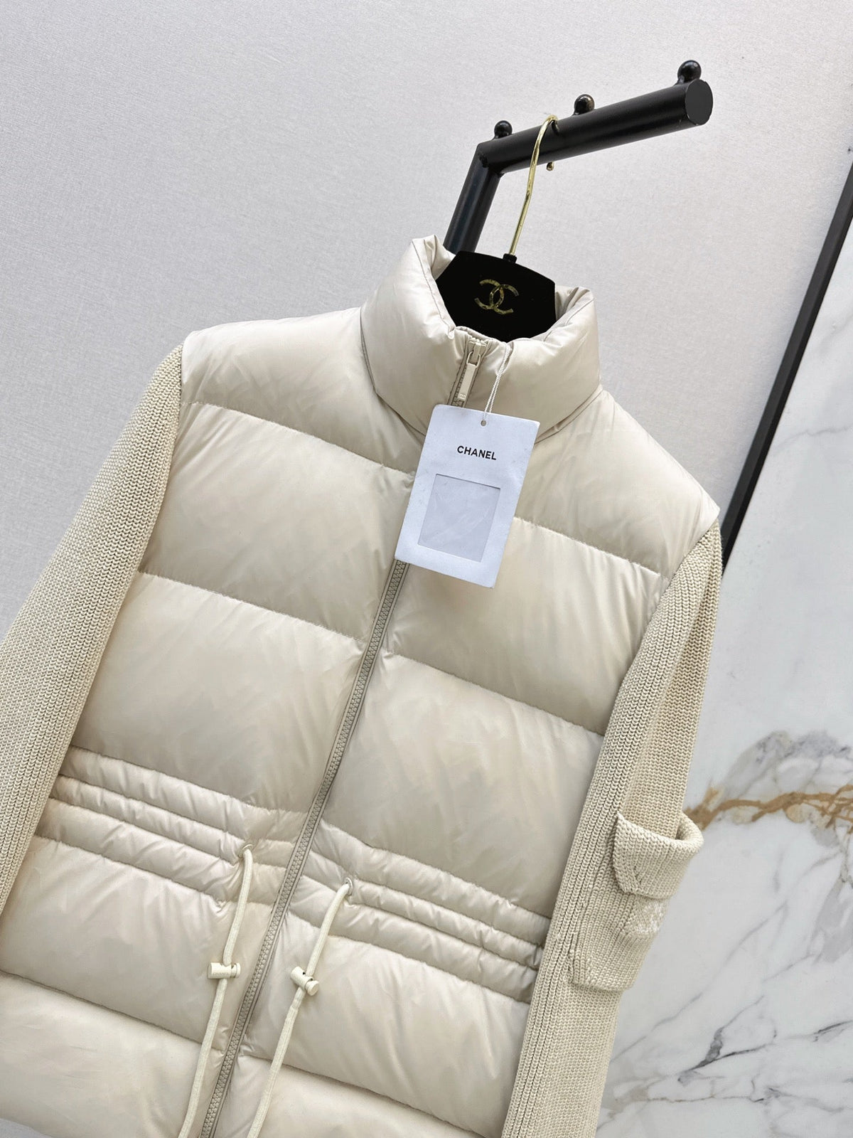 26 Fall/Winter Latest Wool Sleeve Patch Drawstring Down Jacket