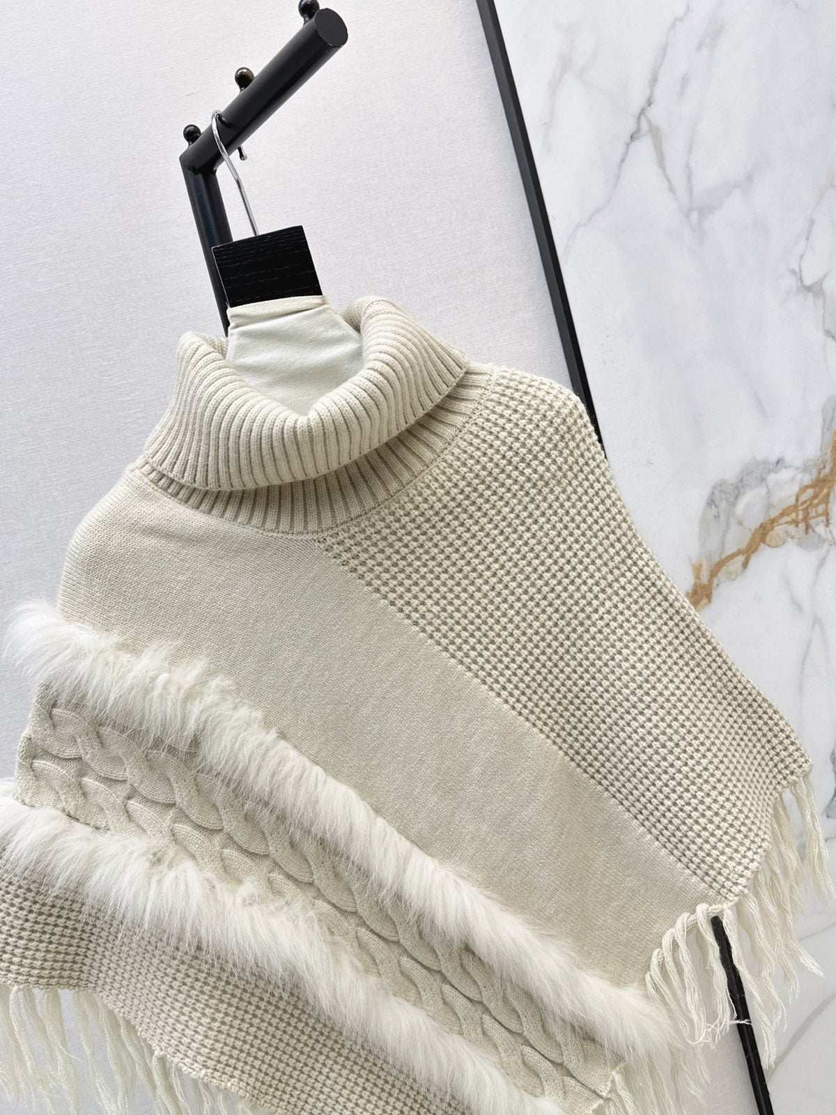 26 Fall/Winter Latest Best-Selling Series Fox Fur Collar Cape Coat