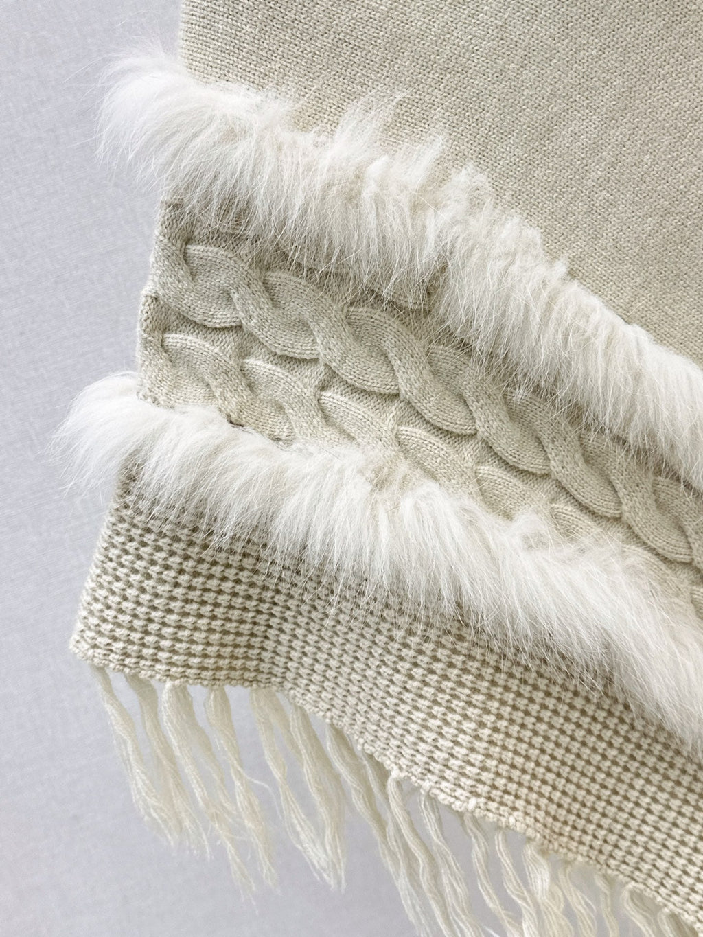 26 Fall/Winter Latest Best-Selling Series Fox Fur Collar Cape Coat