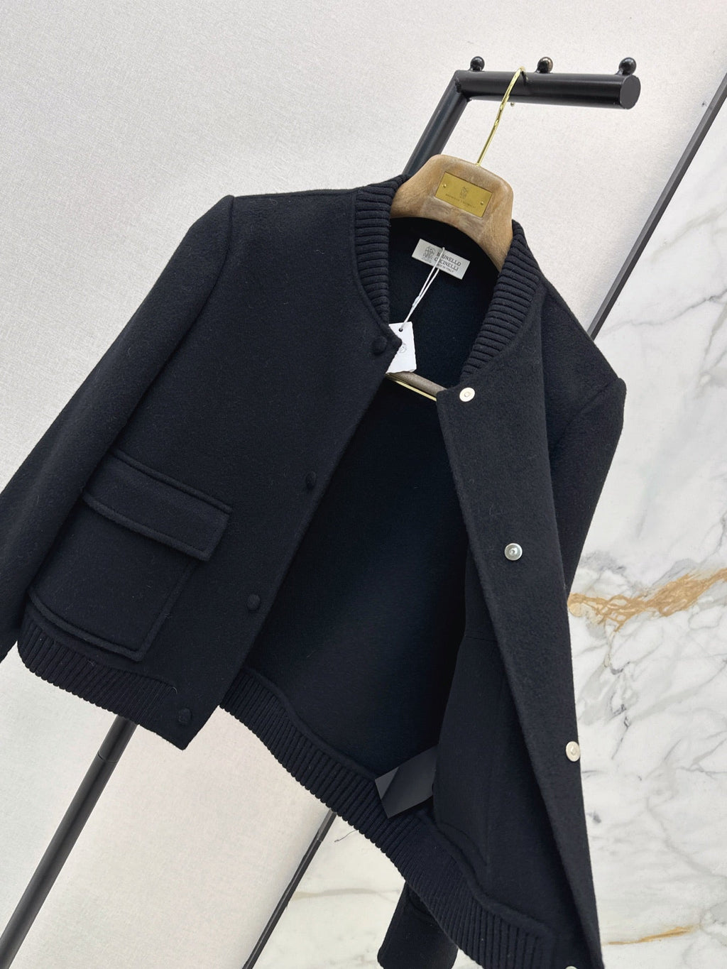 26Latest Autumn/Winter Minimalist Double-Faced Wool-Blend Jacket with Baseball Collar