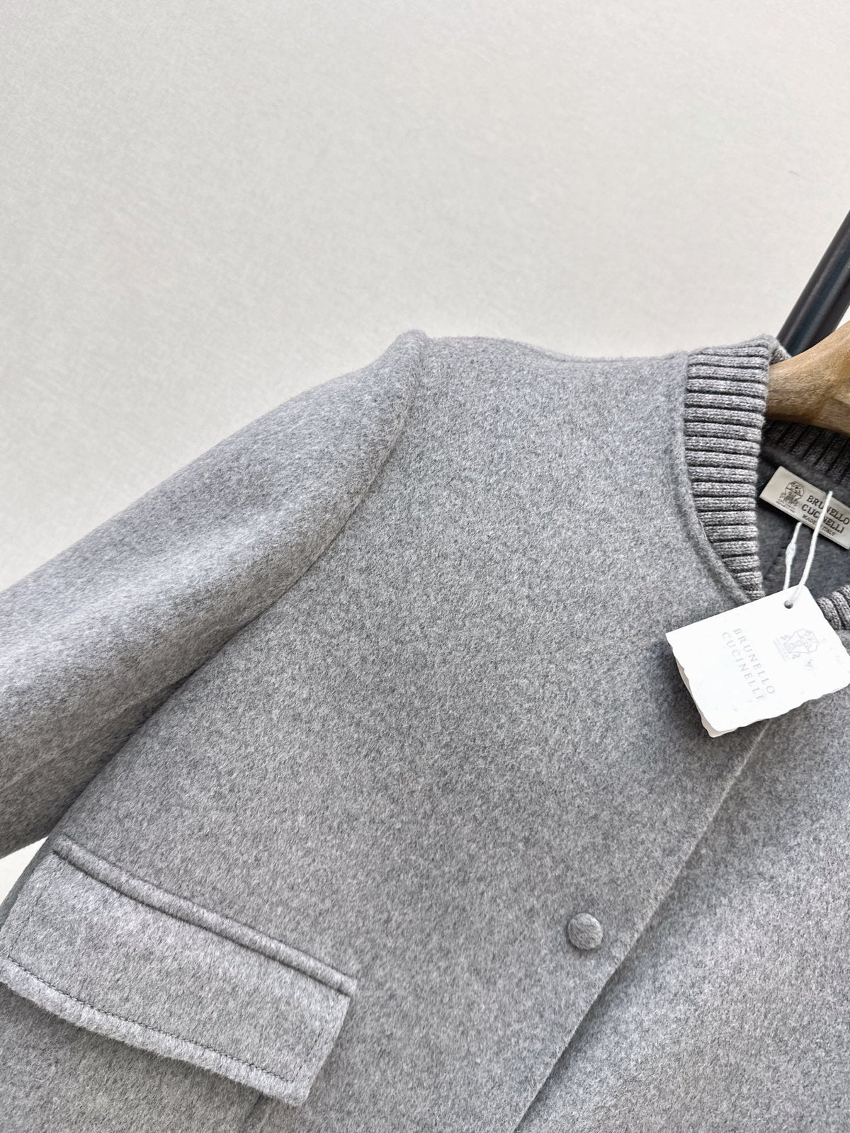 26Latest Autumn/Winter Minimalist Double-Faced Wool-Blend Jacket with Baseball Collar