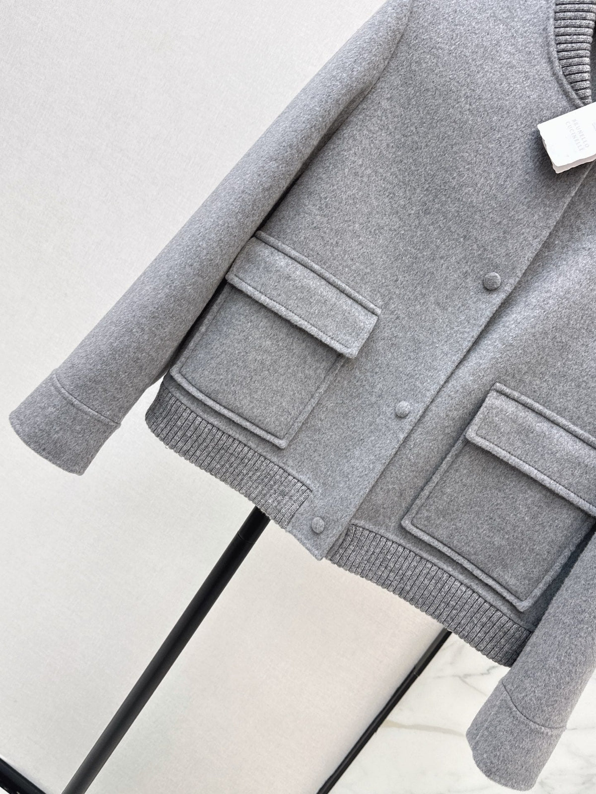 26Latest Autumn/Winter Minimalist Double-Faced Wool-Blend Jacket with Baseball Collar