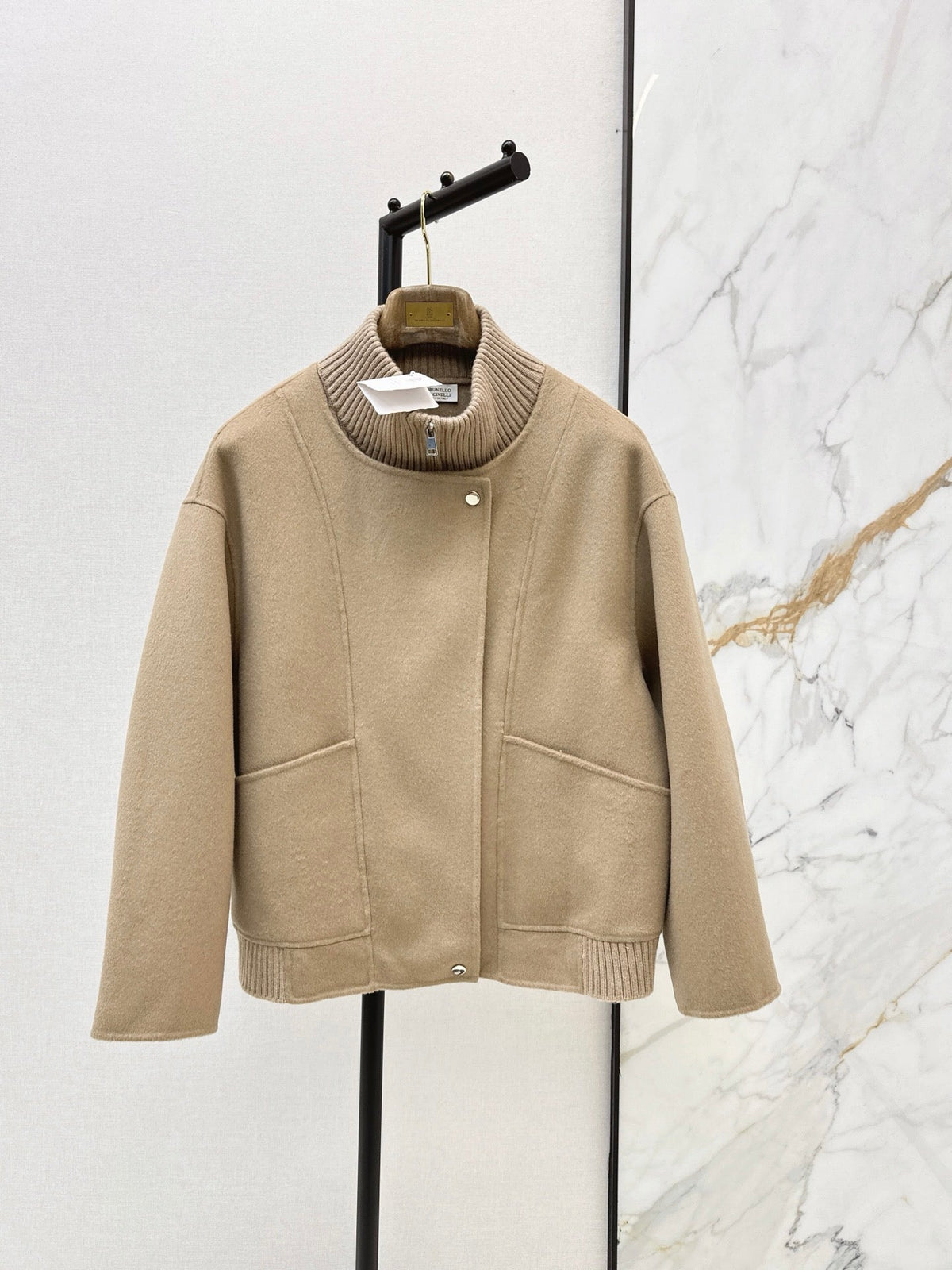26Latest Autumn/Winter Double-Faced Wool Coat with Ribbed Knit Stand Collar