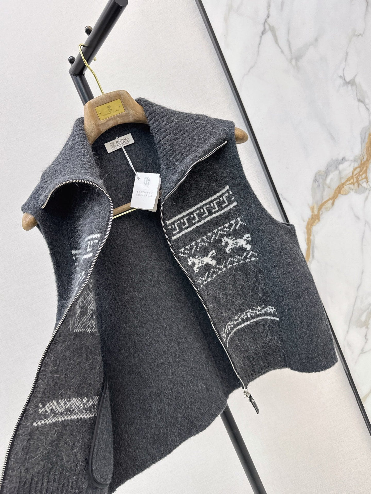 26A must-have Fair Isle style double-faced wool-blend coat with a lapel collar—the latest arrival for the autumn/winter season.