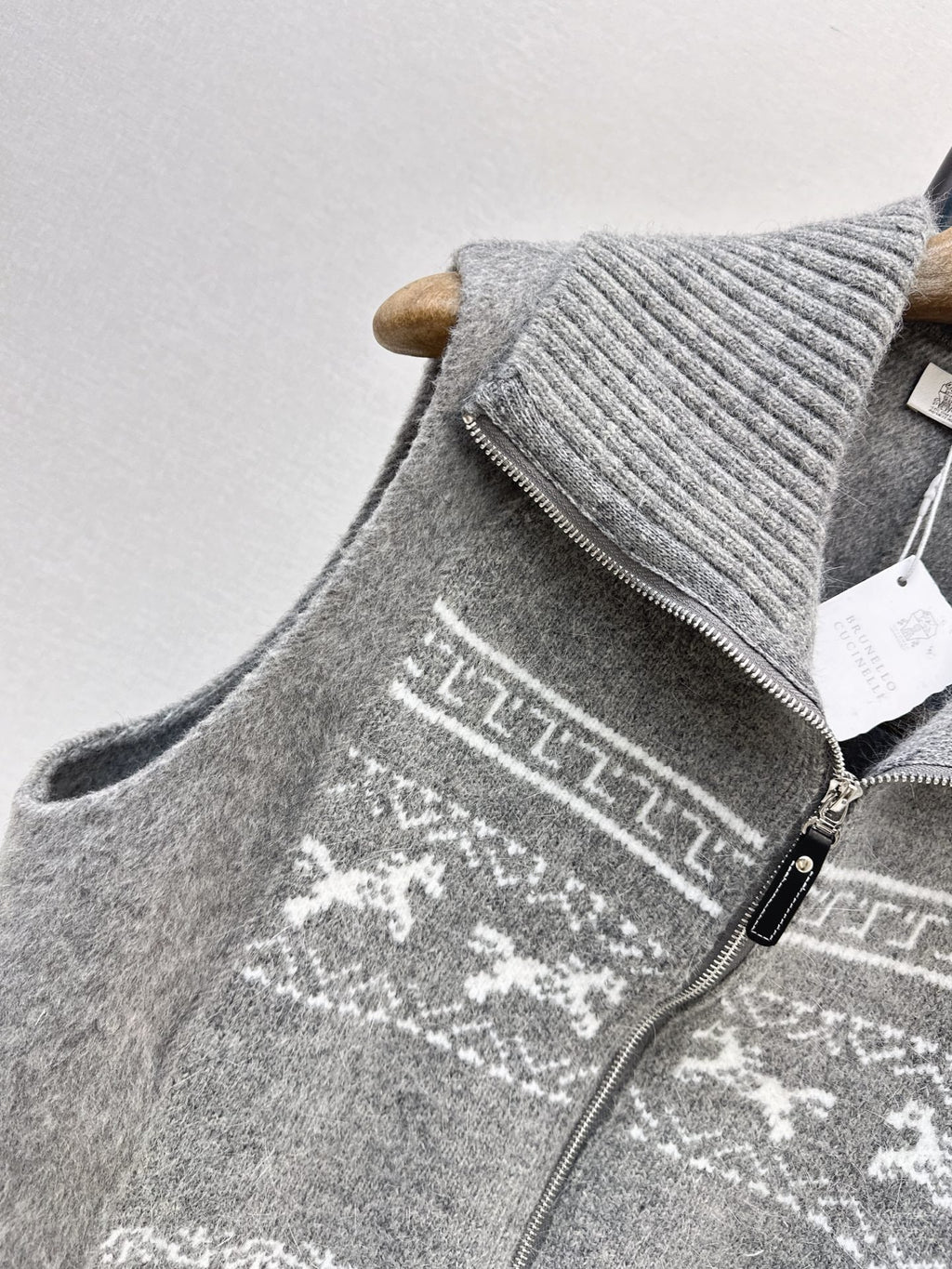26A must-have Fair Isle style double-faced wool-blend coat with a lapel collar—the latest arrival for the autumn/winter season.