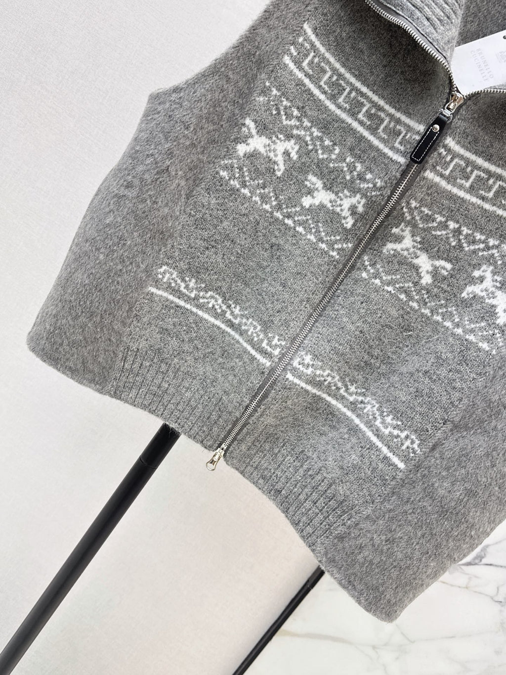 26A must-have Fair Isle style double-faced wool-blend coat with a lapel collar—the latest arrival for the autumn/winter season.