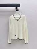 26Latest Autumn/Winter Classic Black & White Color-Block V-Neck Wool Knit Sweater