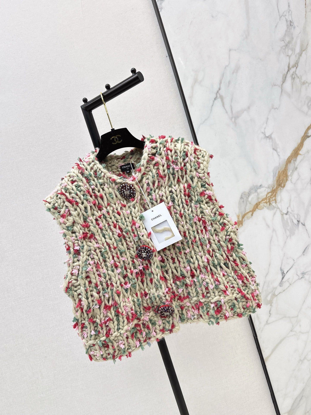 26Latest Autumn/Winter Vintage-Style Knit Vest