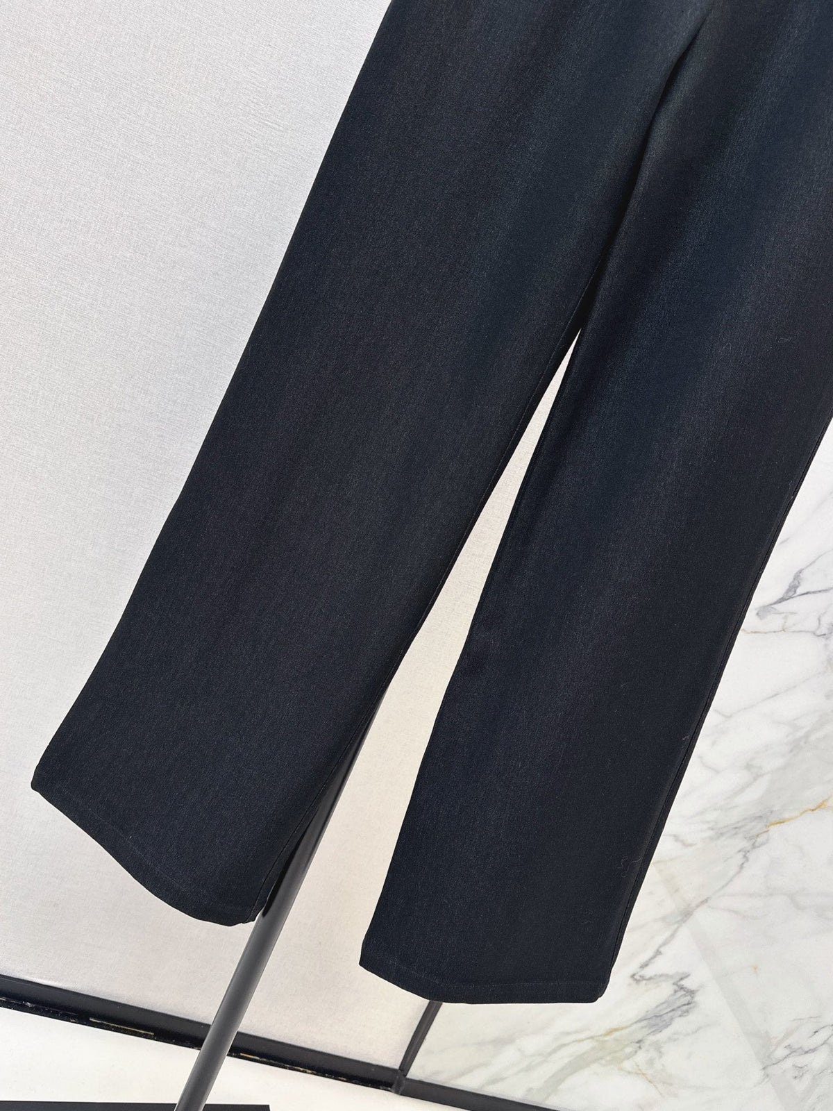 26Latest Autumn/Winter Wide-Leg Casual Trousers with Lettered Waistband