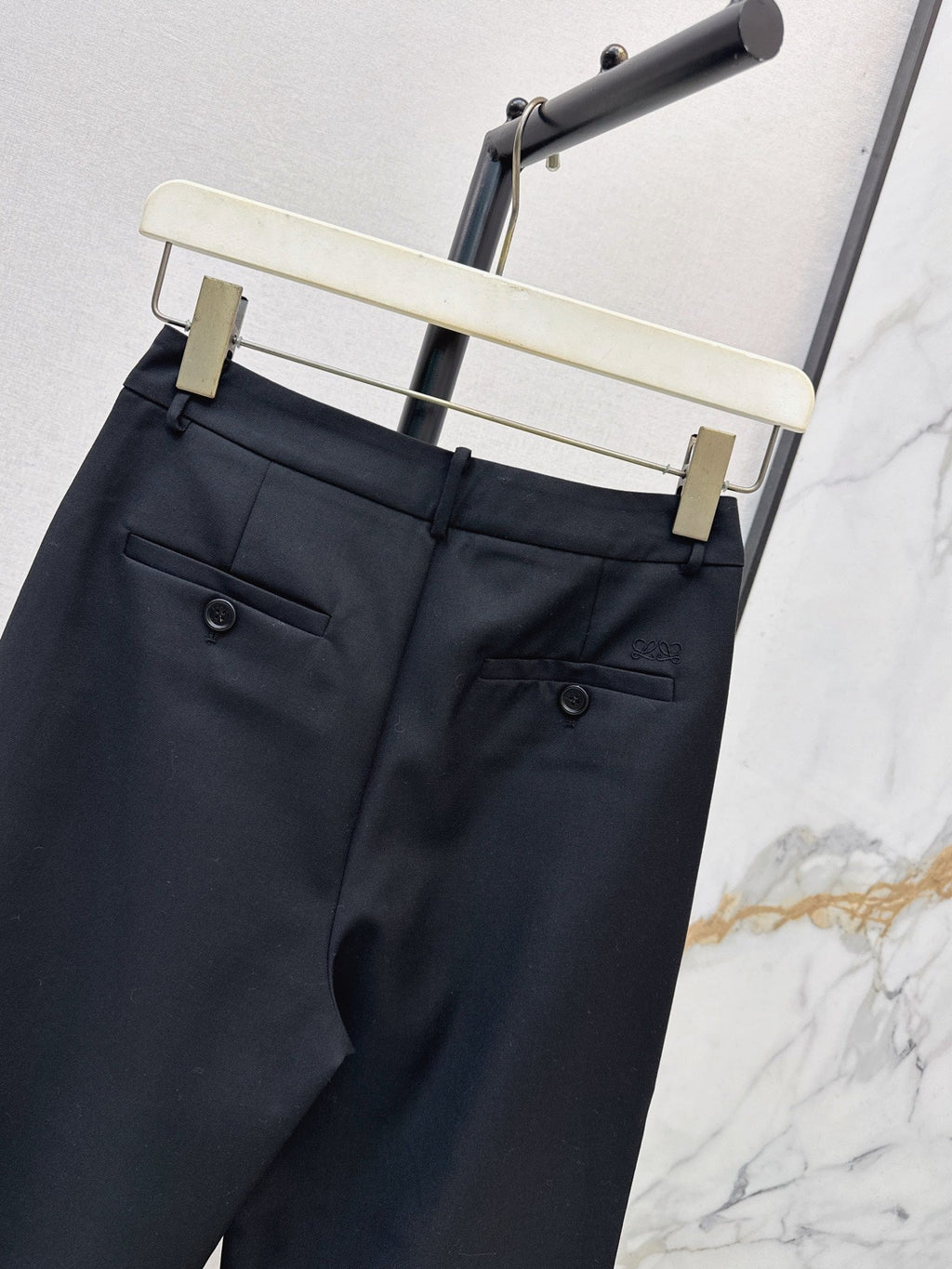 26Latest Autumn/Winter Plaid-Panel Trousers