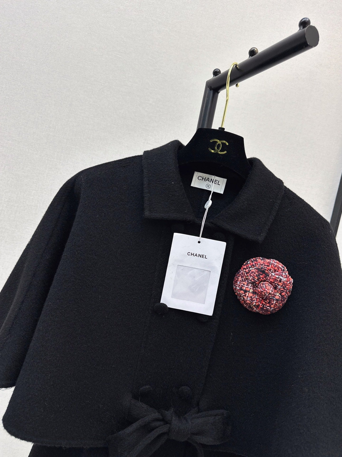 26Latest Autumn/Winter Double-Faced Wool-Blend Cropped Cape Coat