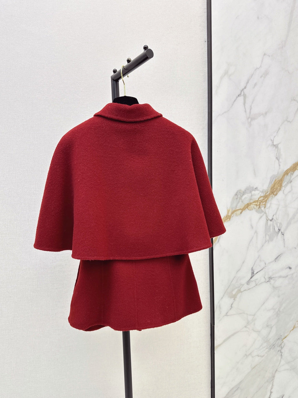 26Latest Autumn/Winter Double-Faced Wool-Blend Cropped Cape Coat