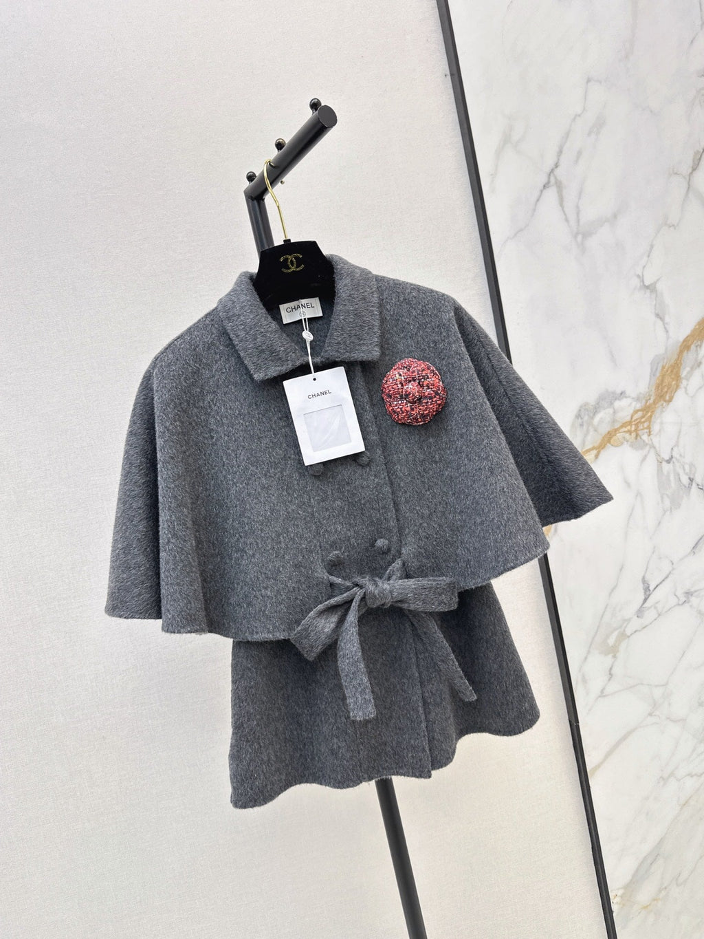 26Latest Autumn/Winter Double-Faced Wool-Blend Cropped Cape Coat