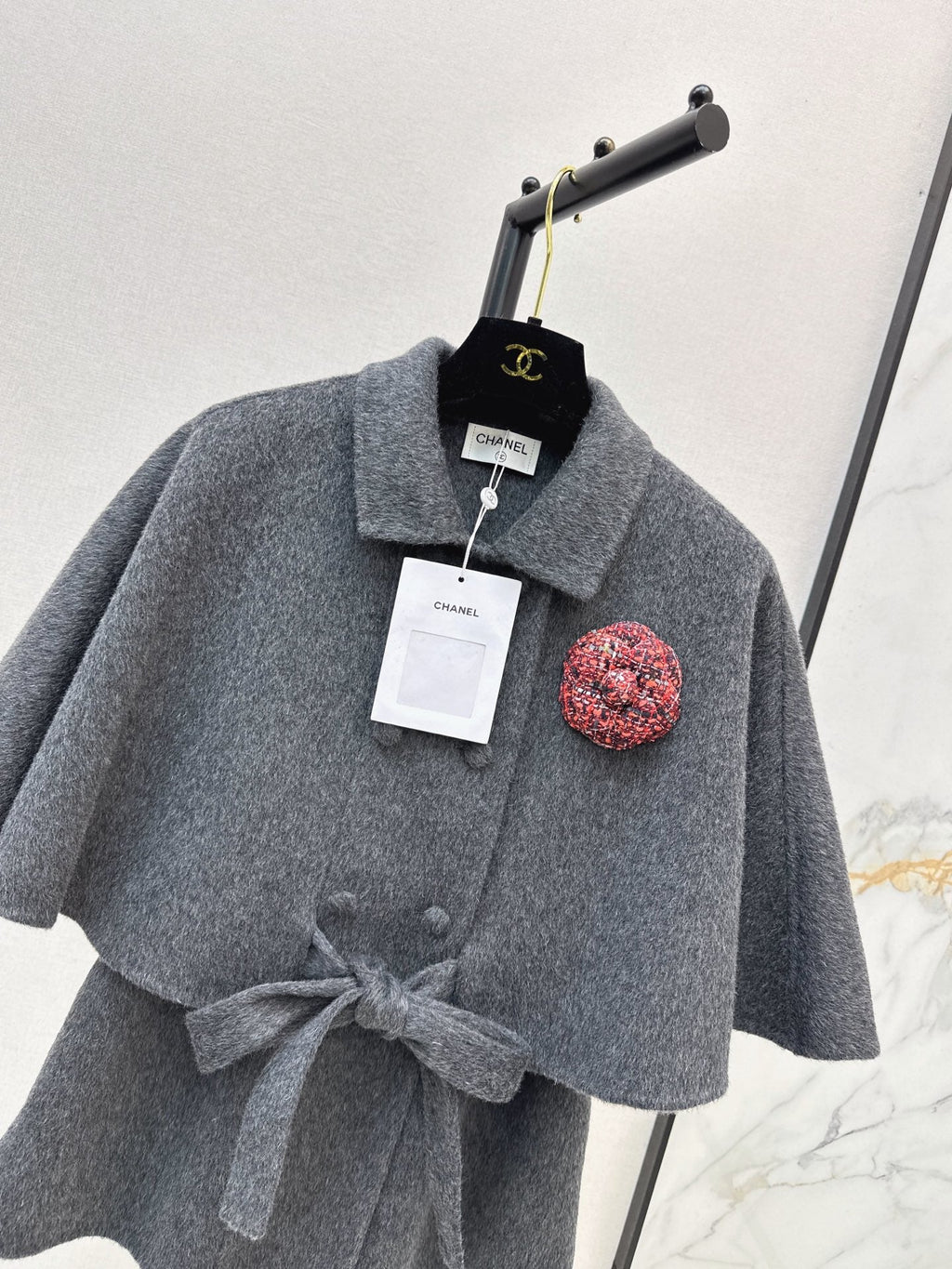 26Latest Autumn/Winter Double-Faced Wool-Blend Cropped Cape Coat