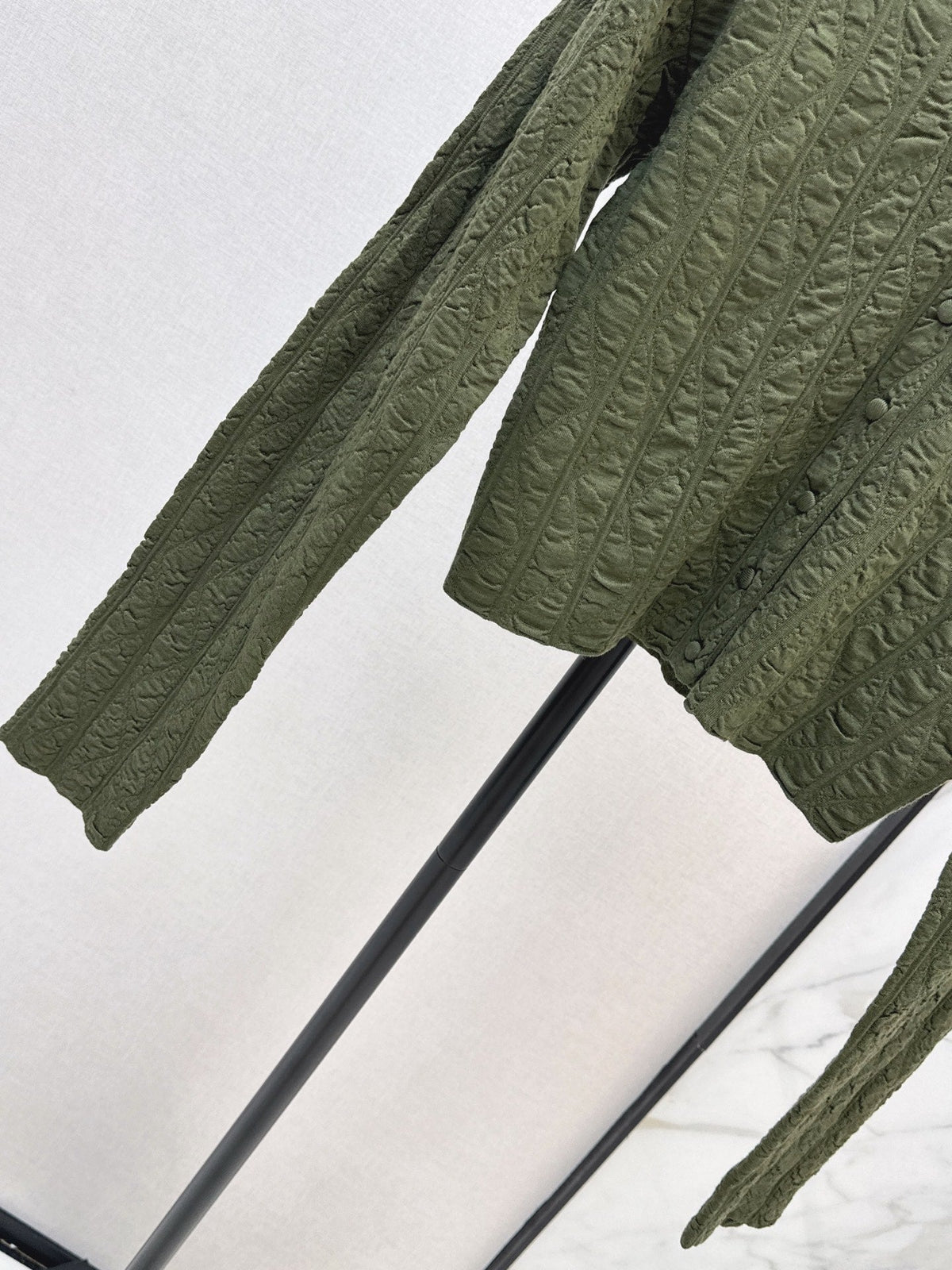 26Latest Autumn/Winter Vintage-Textured Cardigan