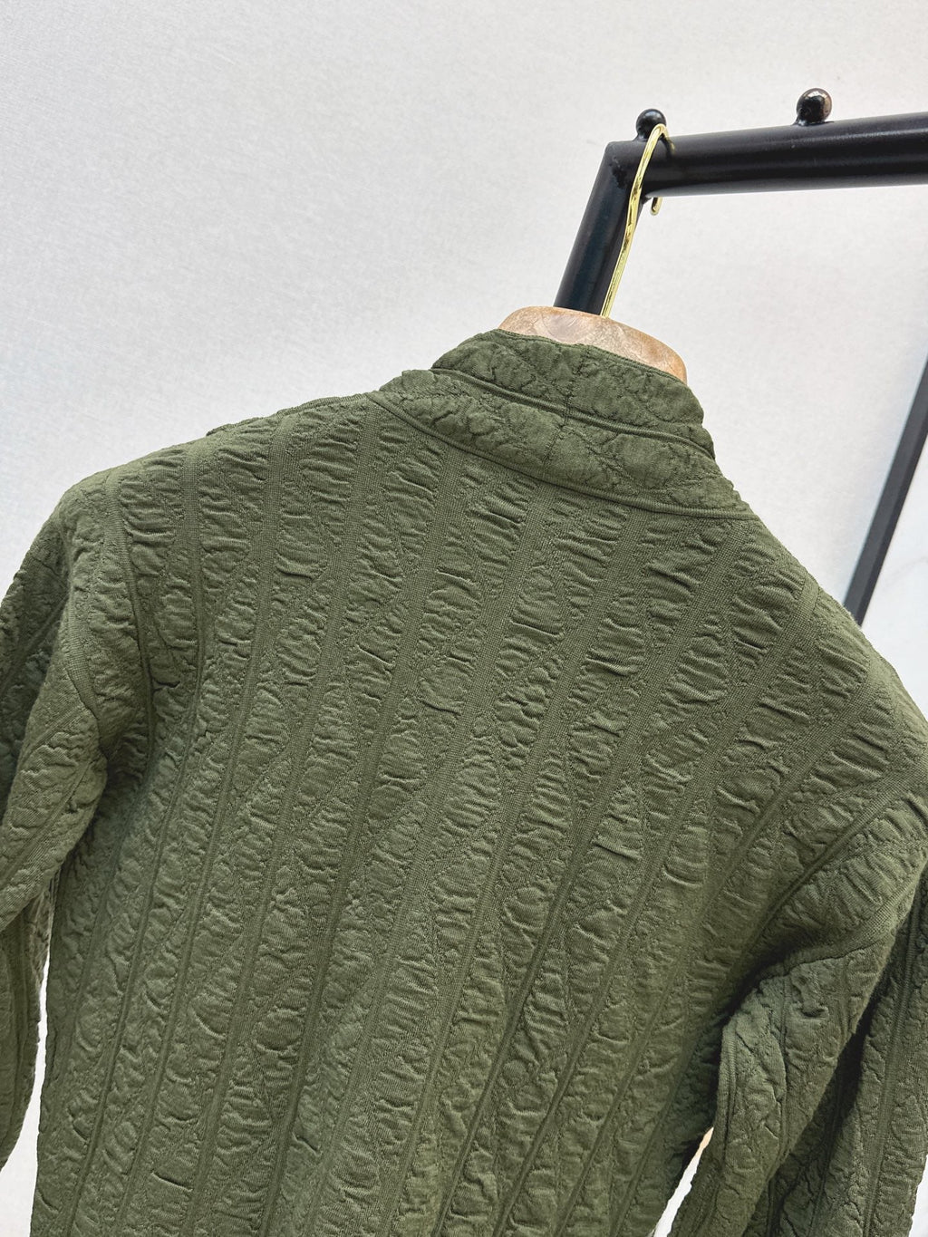 26Latest Autumn/Winter Vintage-Textured Cardigan