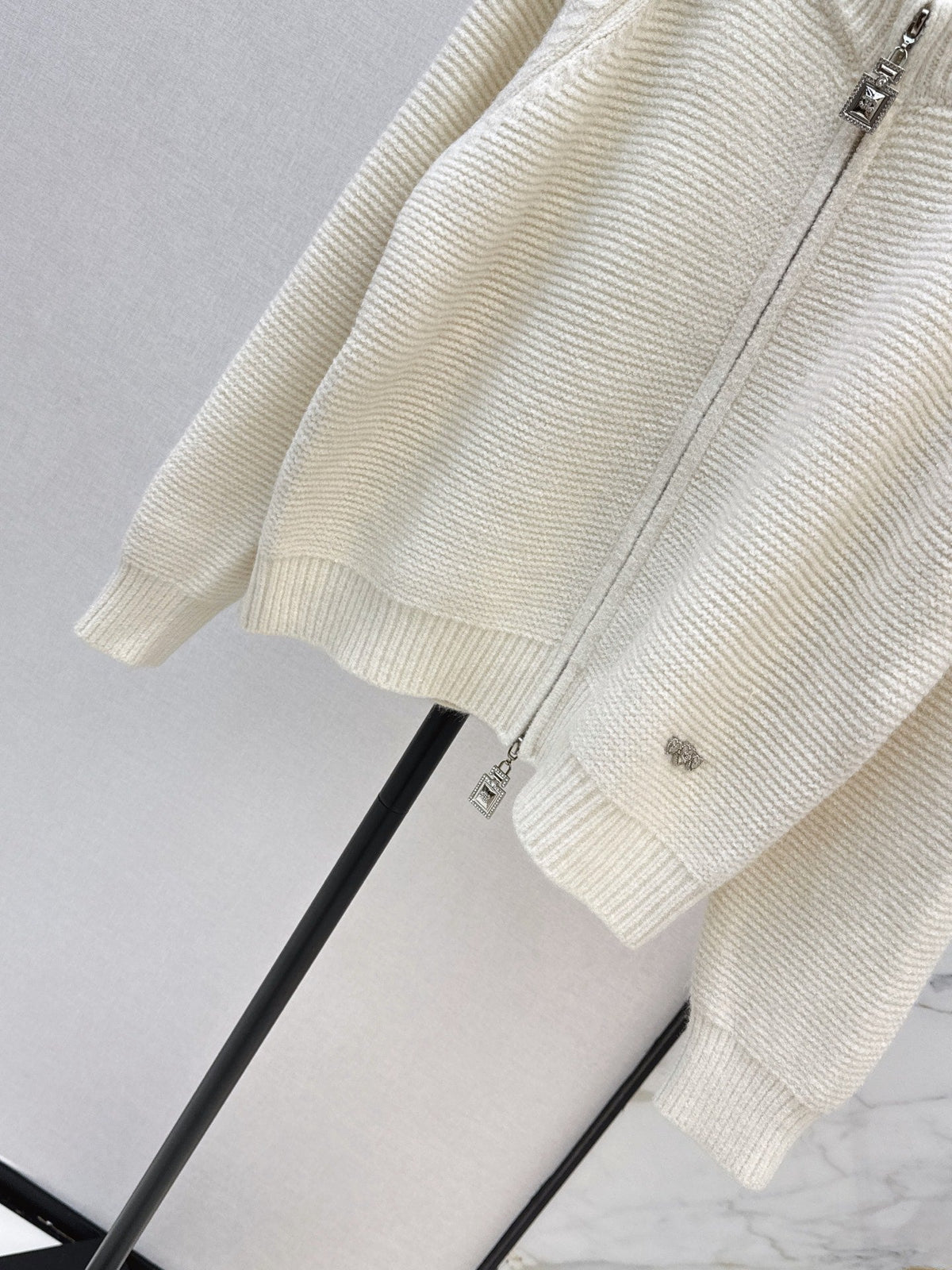 26Latest Autumn/Winter Vintage-Style Zip-Up Cardigan