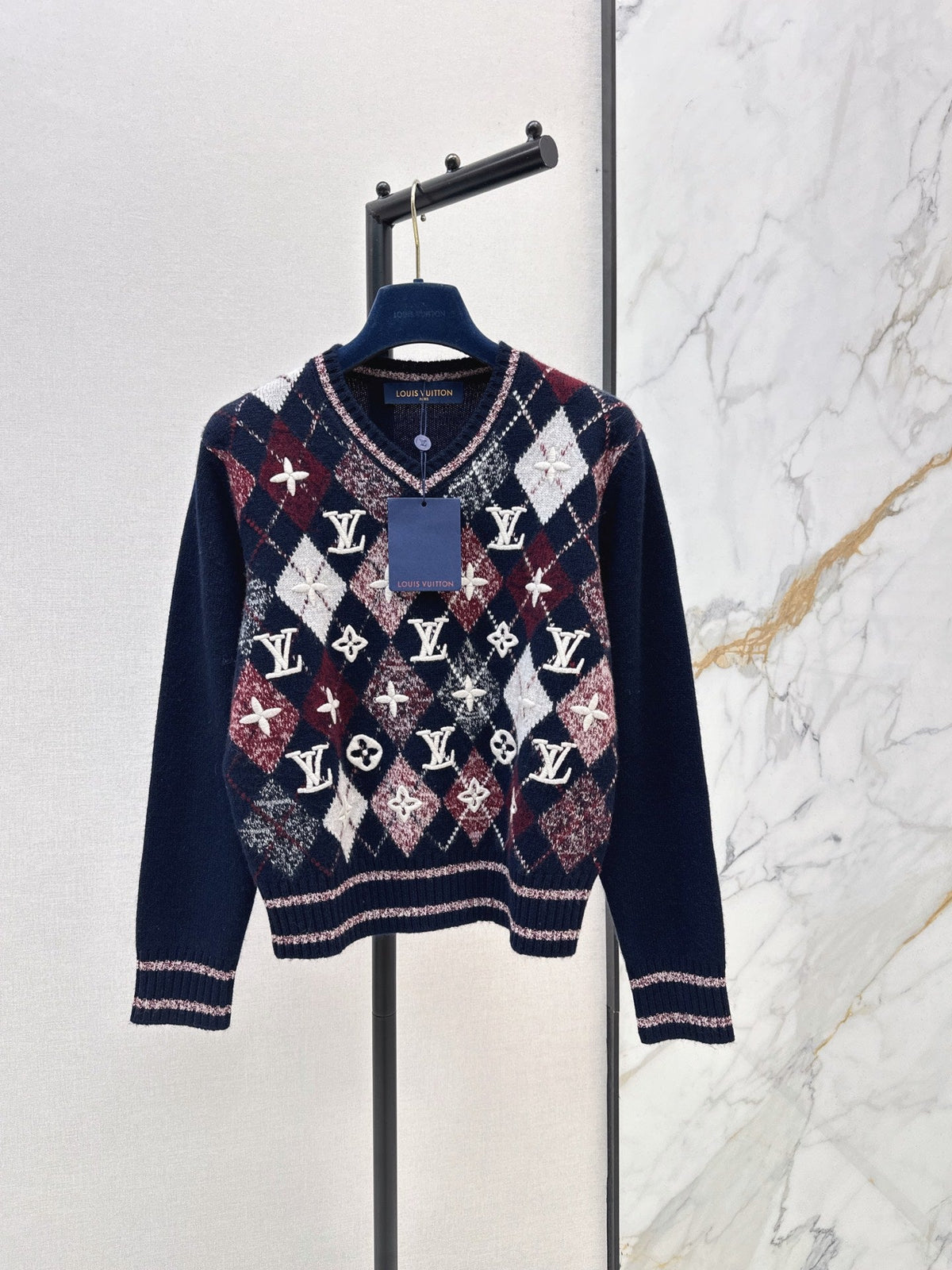 26Latest Autumn/Winter Jacquard Sweater: Intricate 3D Embroidered Logo & Color-Block Diamond Pattern