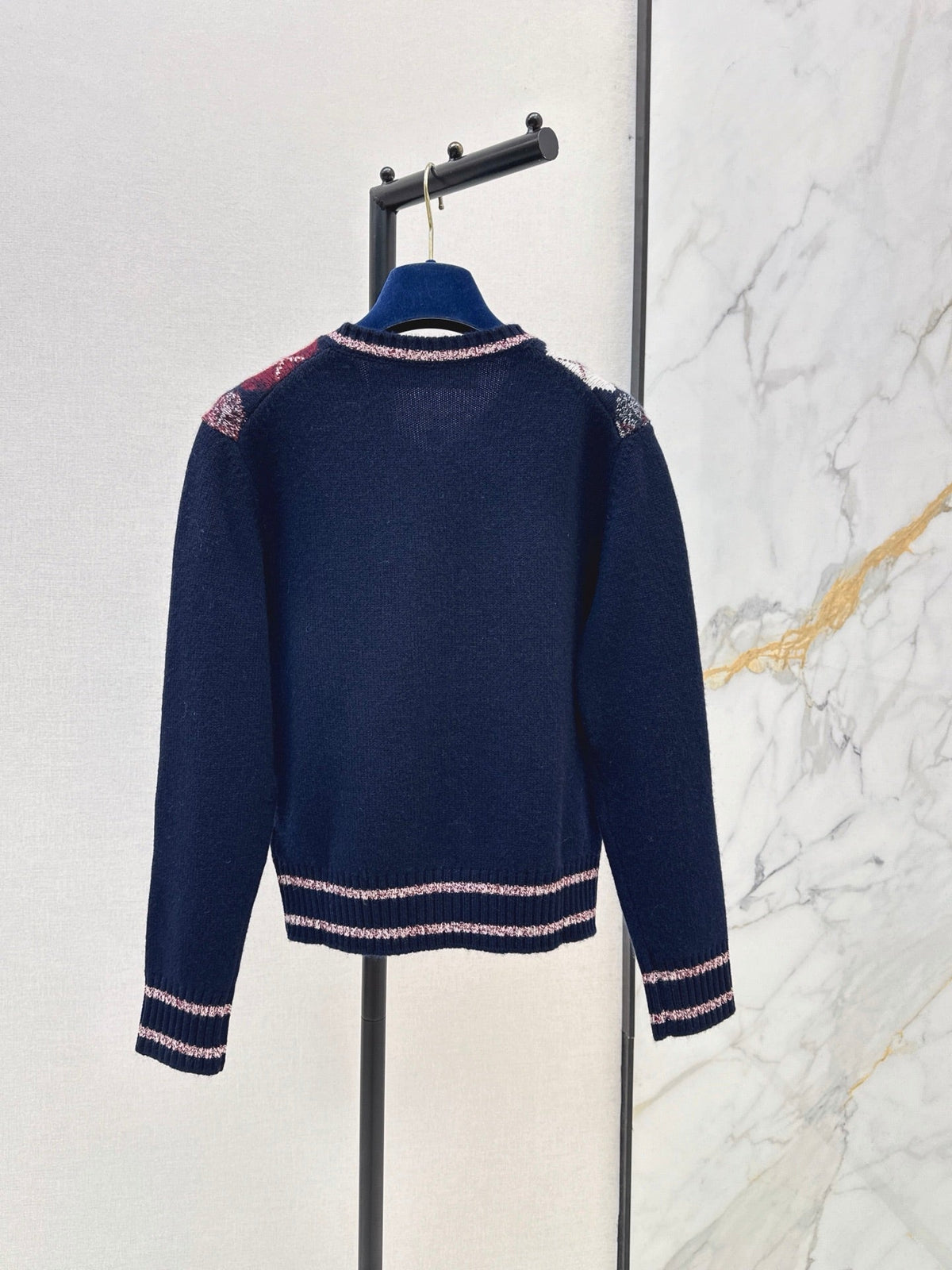 26Latest Autumn/Winter Jacquard Sweater: Intricate 3D Embroidered Logo & Color-Block Diamond Pattern