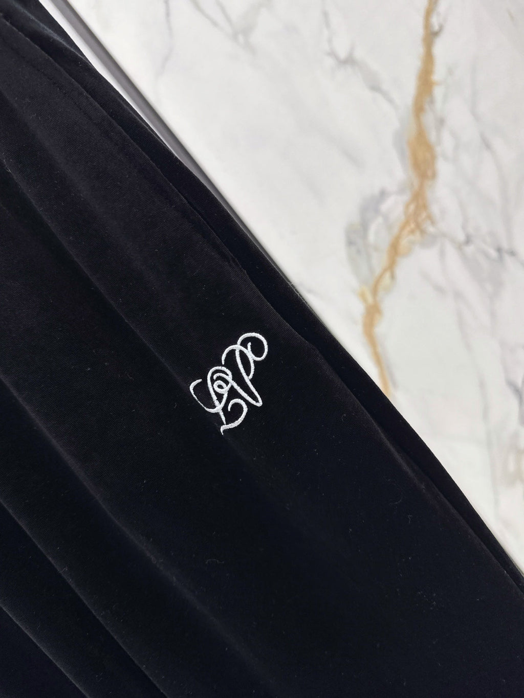 26Latest Autumn/Winter Versatile Straight-Leg Velvet Trousers
