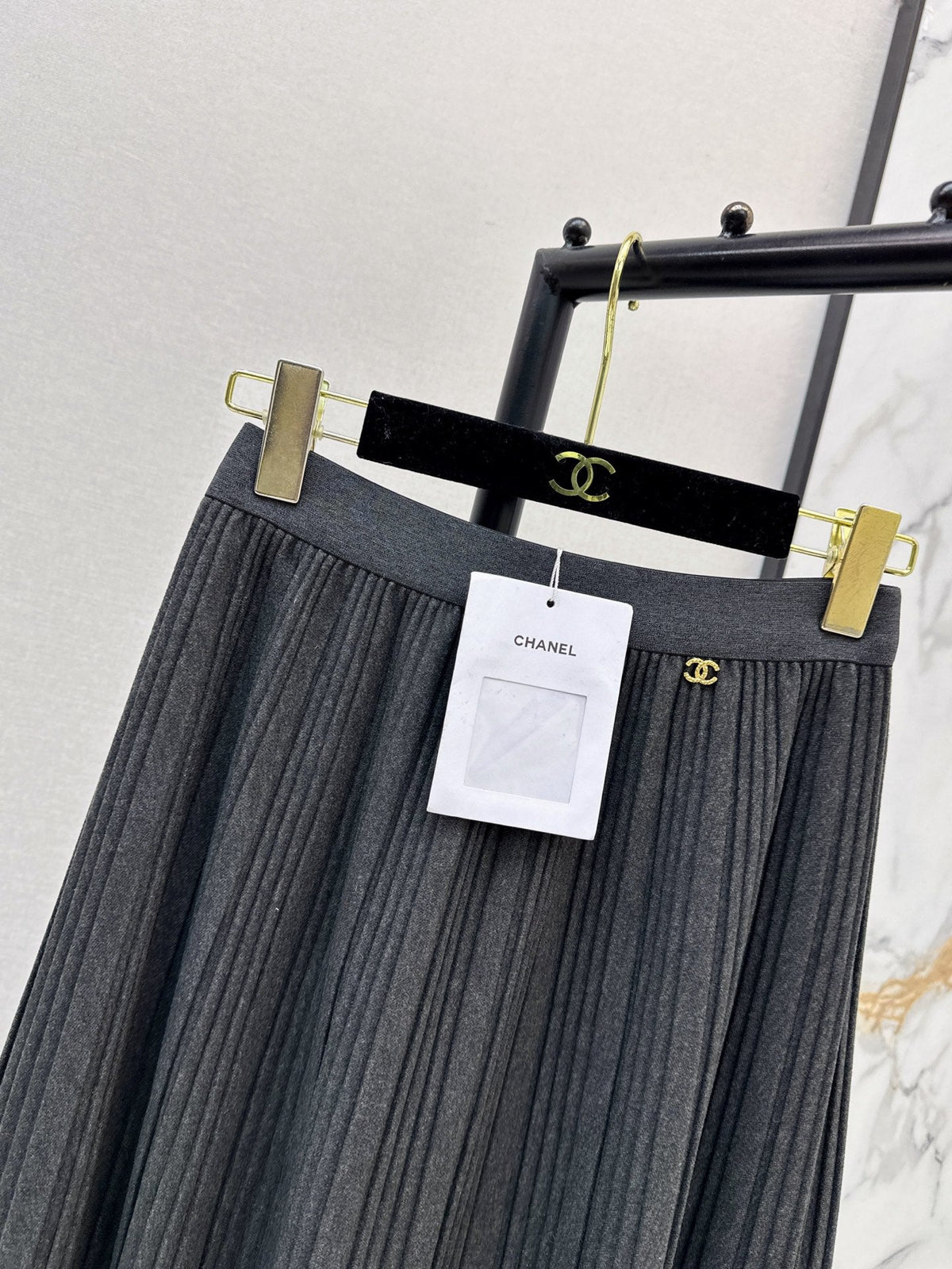 26Latest Autumn/Winter Versatile Pleated Skirt