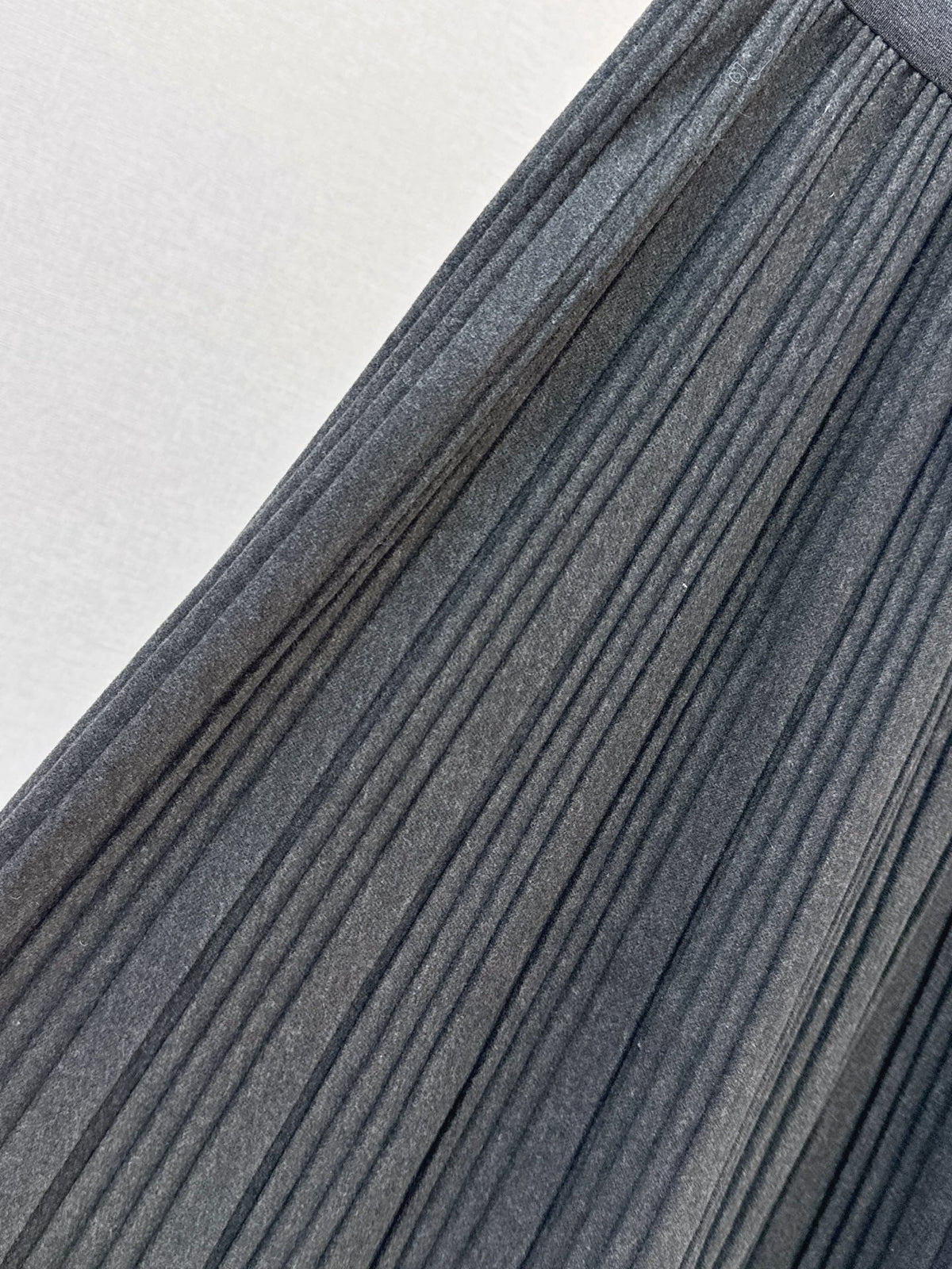 26Latest Autumn/Winter Versatile Pleated Skirt