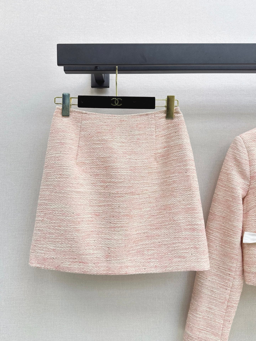 26Latest Autumn/Winter "Chanel-style" Tweed Set – Sophisticated & Elegant