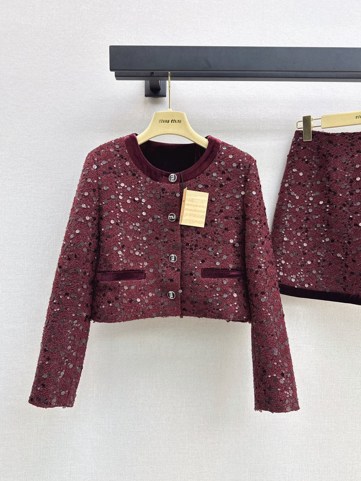 26Latest Autumn/Winter "Chanel-style" Tweed Set – Sophisticated & Elegant