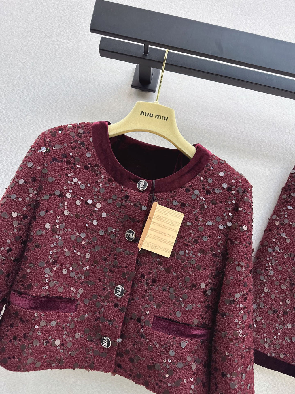 26Latest Autumn/Winter "Chanel-style" Tweed Set – Sophisticated & Elegant
