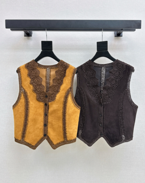 26 Fall/Winter New Hollow Patchwork Suede Sheepskin Vest