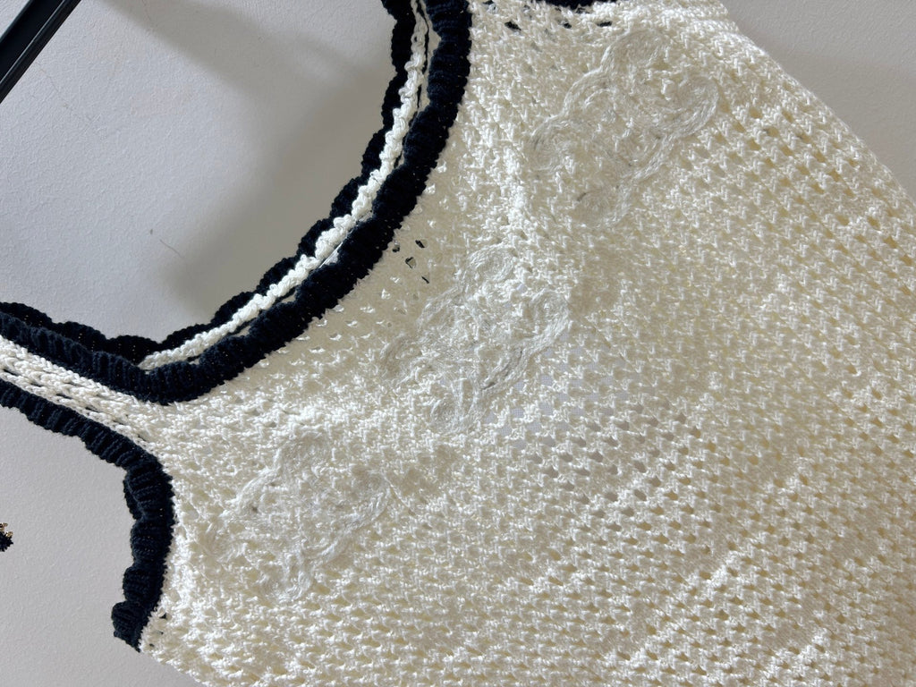 Hollow Lace-Up Vest