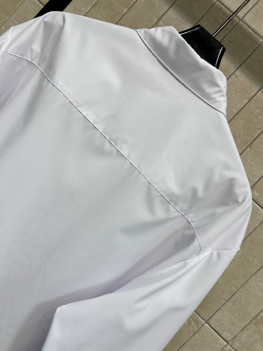 White cropped shirt