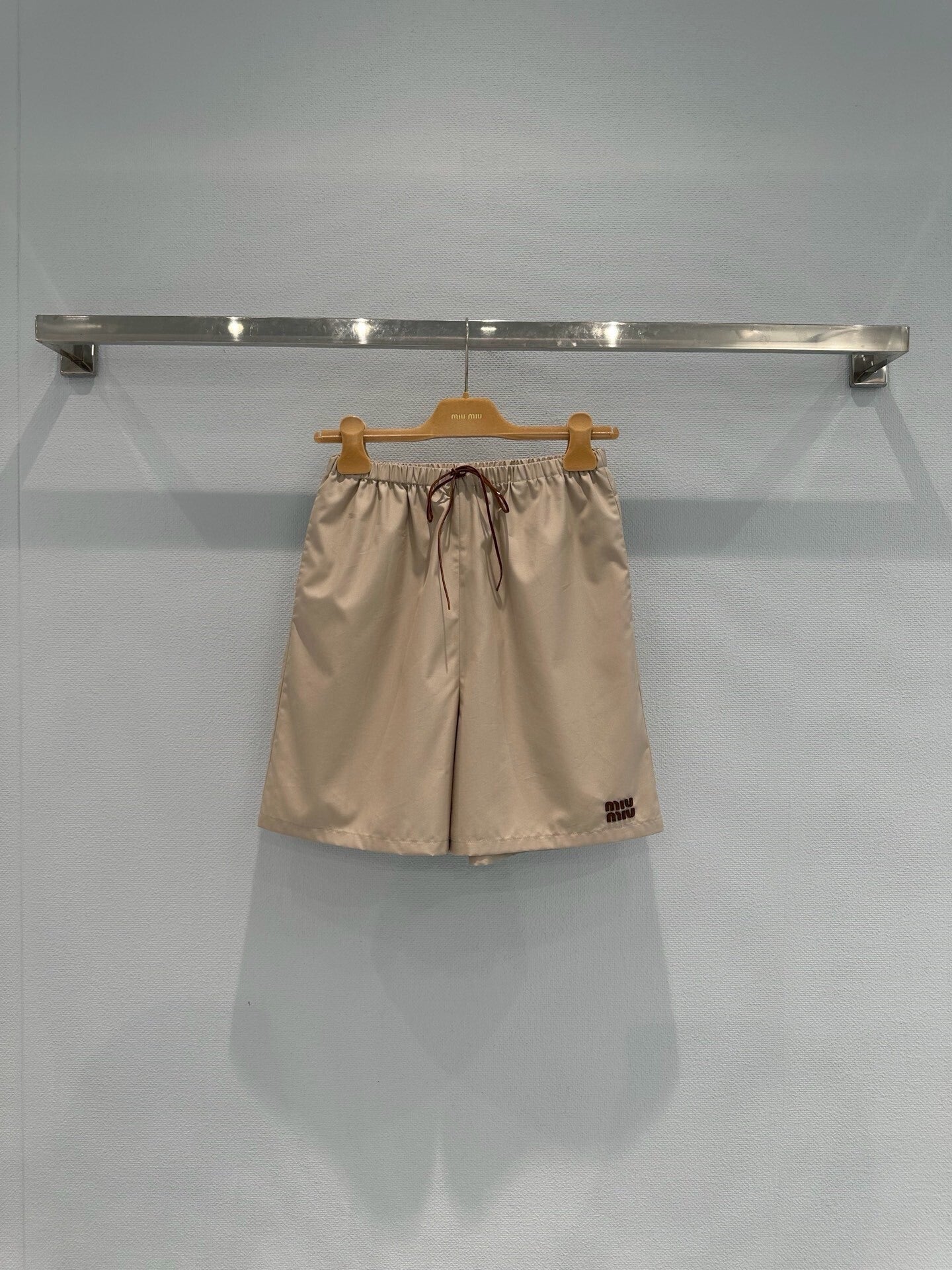 Khaki drawstring shorts + vest set