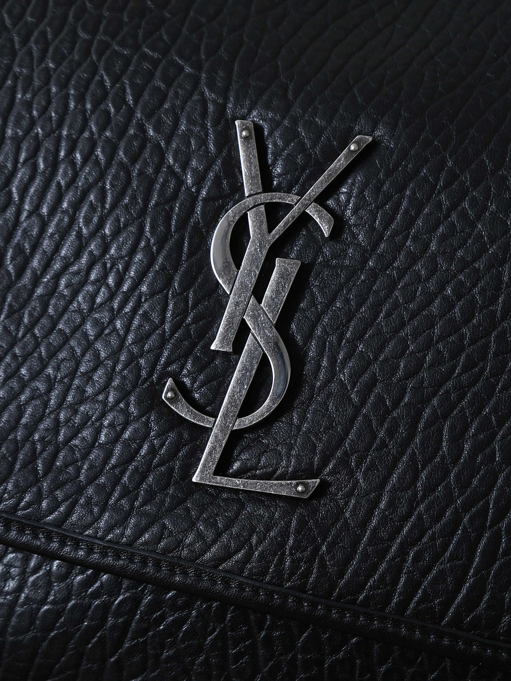 26SS New Niki Bag in Black Elephant-Grain Leather with Silver Hardware