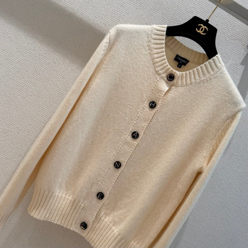 26FW New Cashmere Knit Cardigan