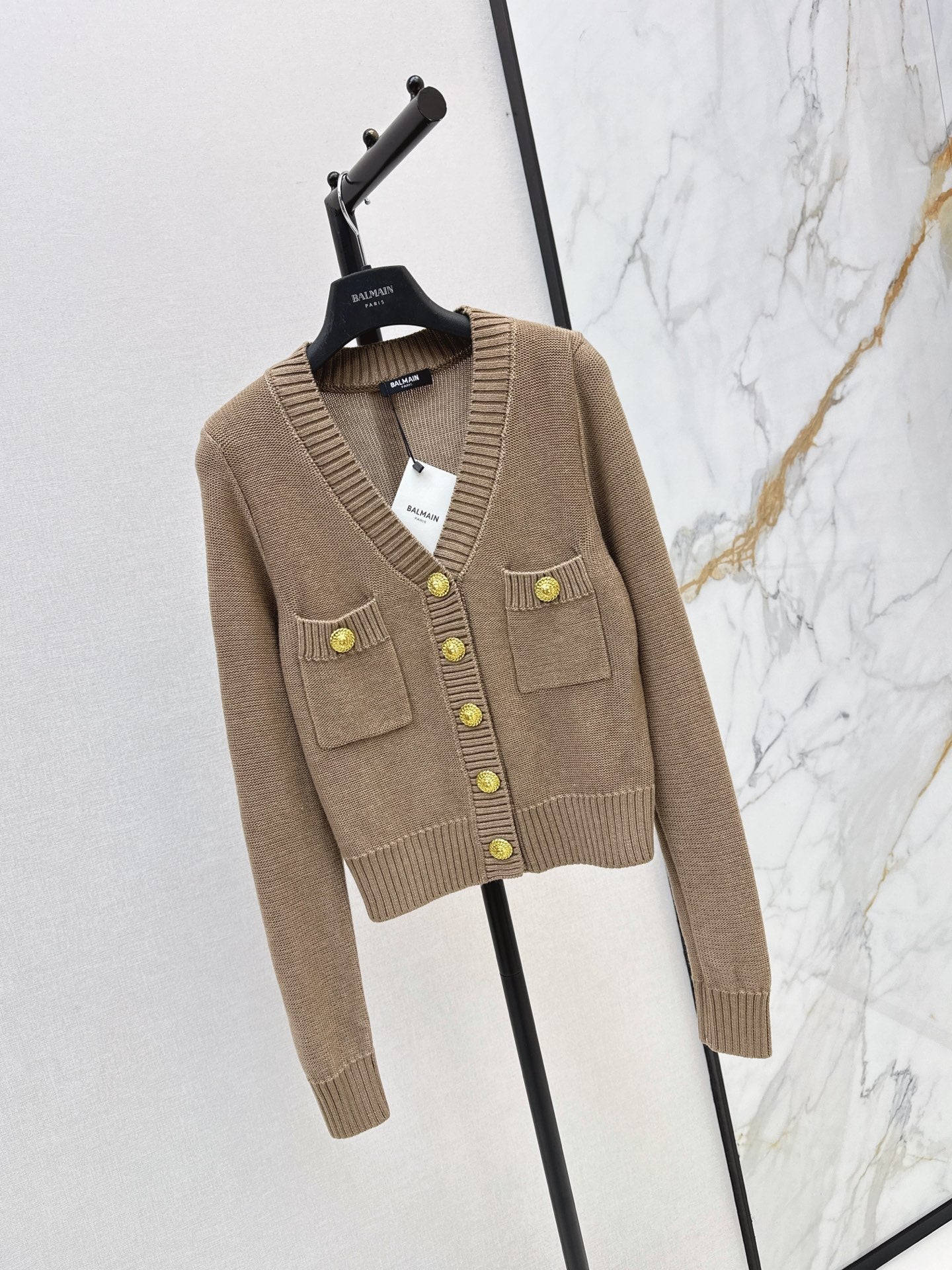 Balenciaga / 26 Fall-Winter New V-Neck Knit Cardigan