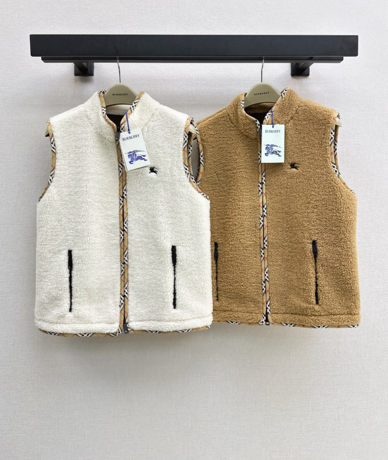 26New Classic Stand-Collar Eco-Friendly Faux Shearling Vest (Autumn/Winter Collection)
