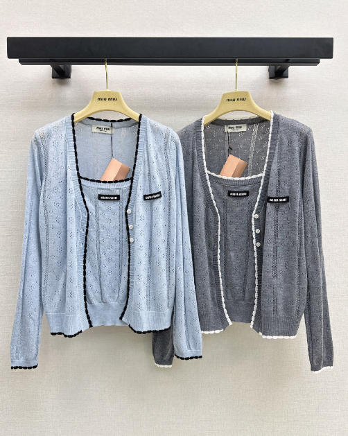 MiuMiu/26 Fall-Winter Latest V-Neck Wool Cardigan + Tiny Camisole