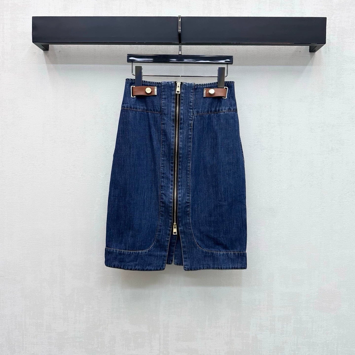 FENDI/26New Arrival:Paneled Denim Midi Skirt with Slit
