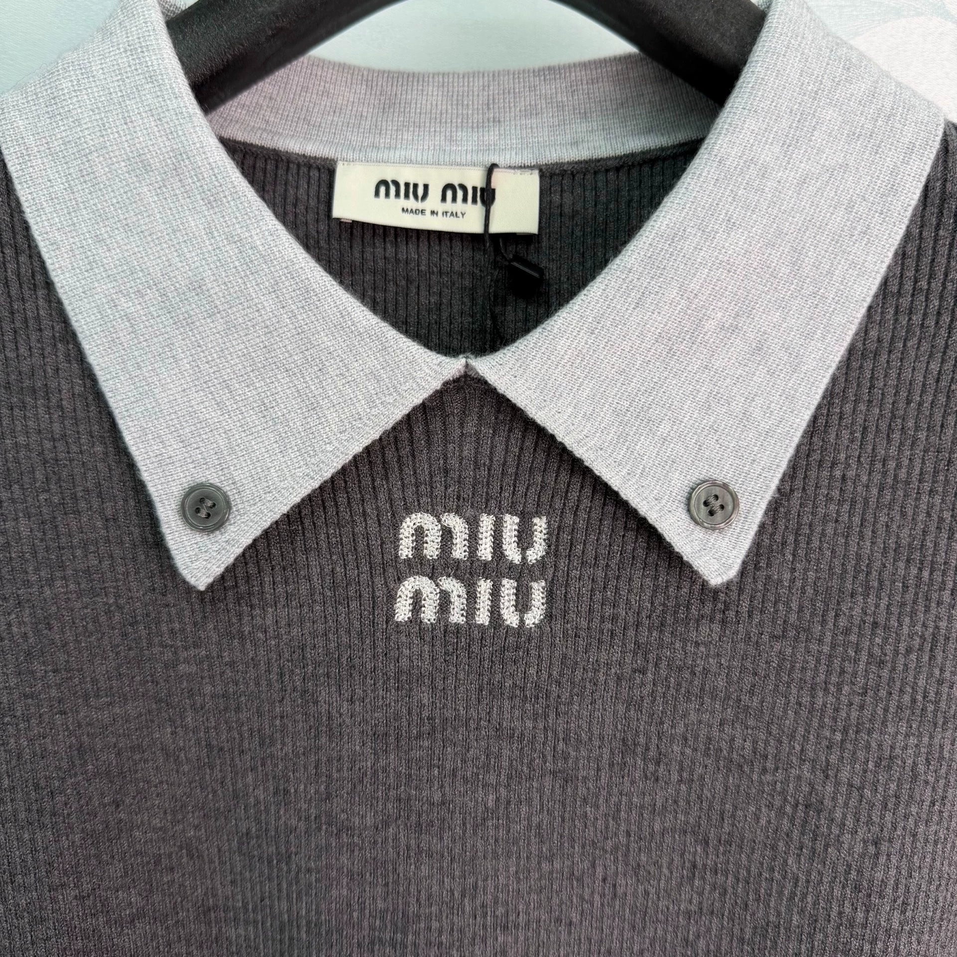 MiuMiu/Color-Block Collar Knit Sweater