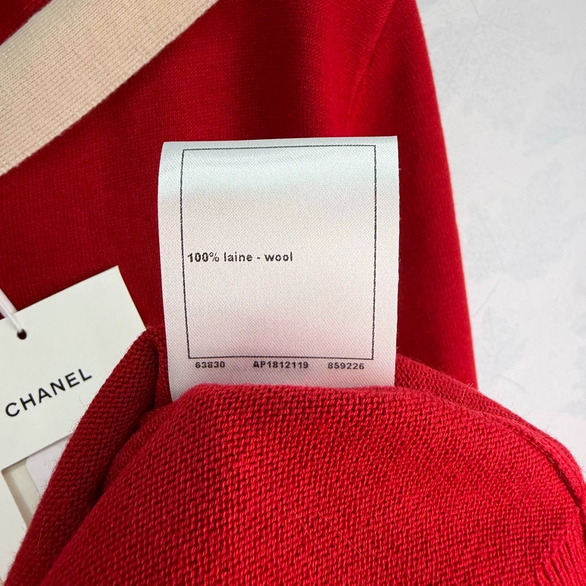 Chanel / Red Knitted Cardigan