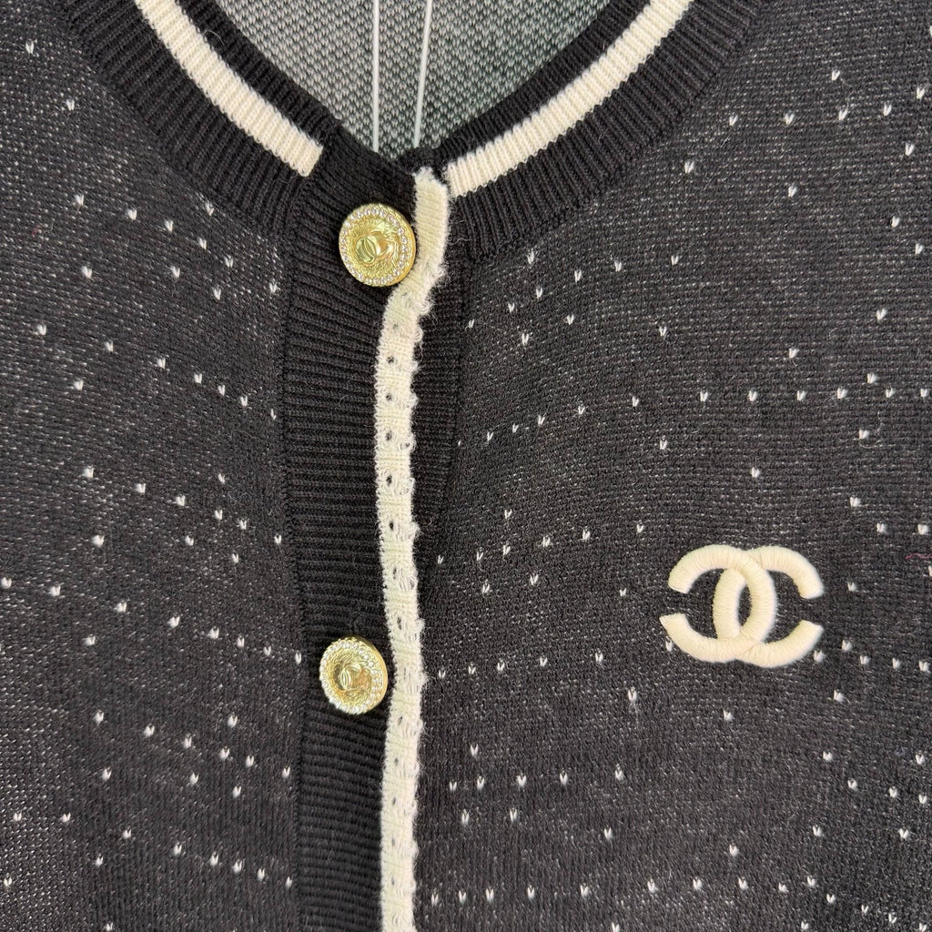 Chanel / 26 Early Fall Color-Block Knit Cardigan