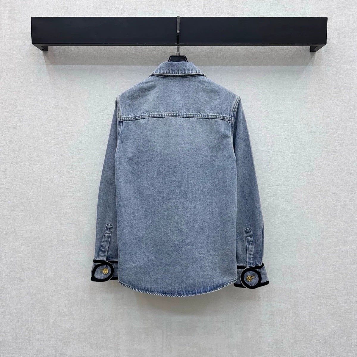 Chanel / 26 New Denim Shirt Jacket