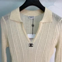 Chanel  /26 Early Autumn New Lapel Knit Long Sleeve Sweater