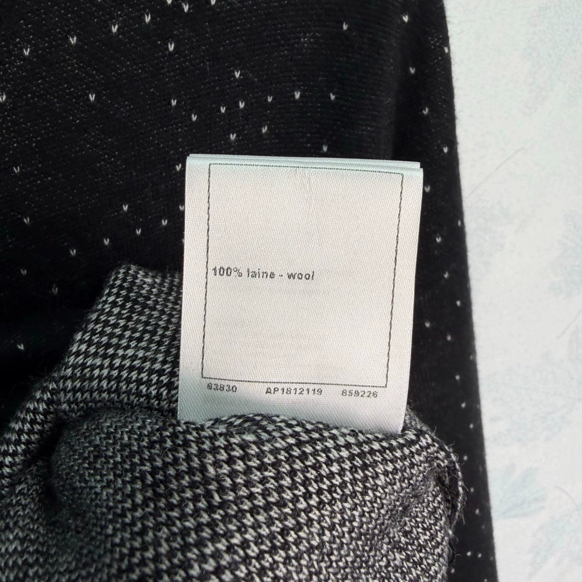 Chanel / 26 Early Fall Color-Block Knit Cardigan