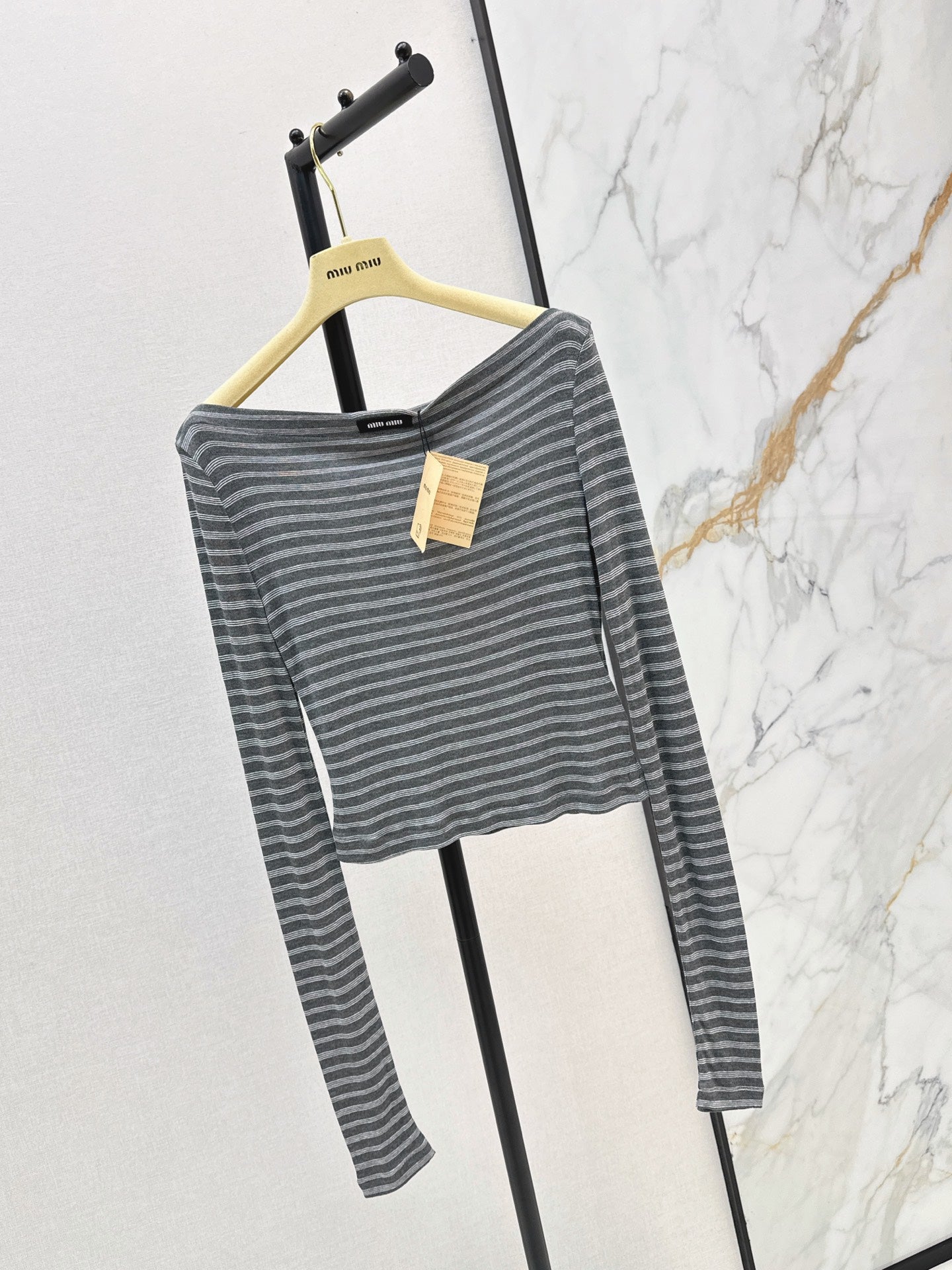 MiuMiu/26Latest Early Autumn Striped Cropped Top