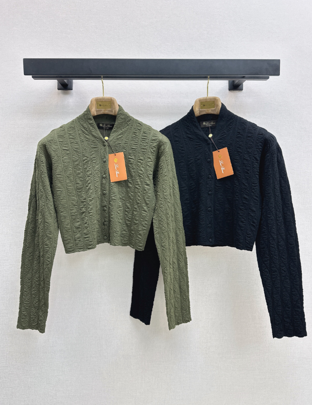 26Latest Autumn/Winter Vintage-Textured Cardigan