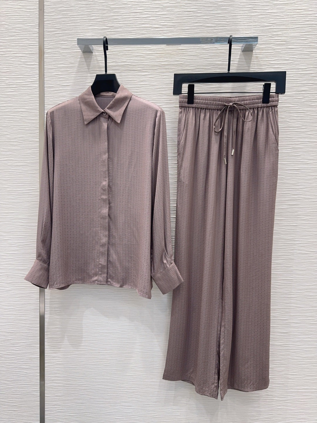 26New Long Pants