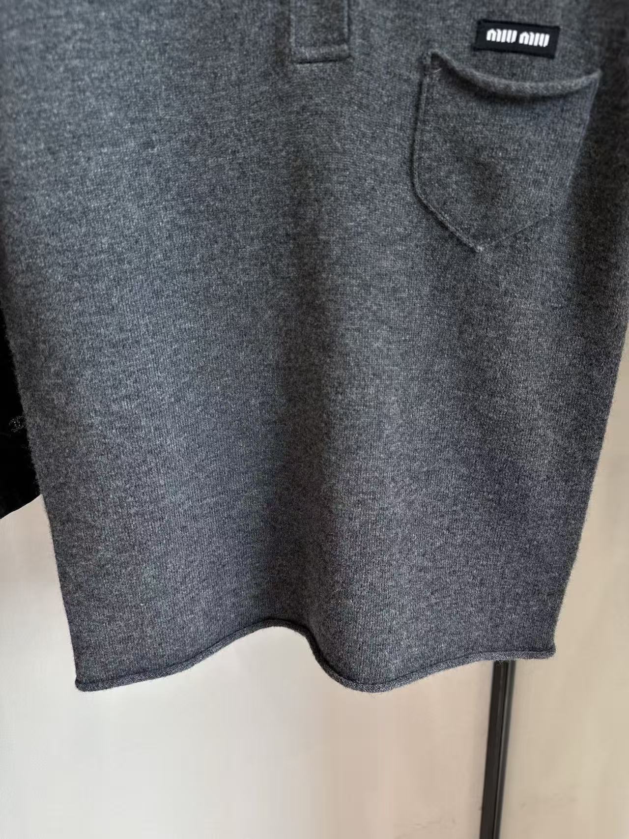 Collared Knit Short-Sleeve Sweater